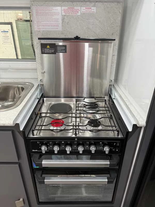 Hilltop Feathertop 17' 6” Single Axle - Image 8