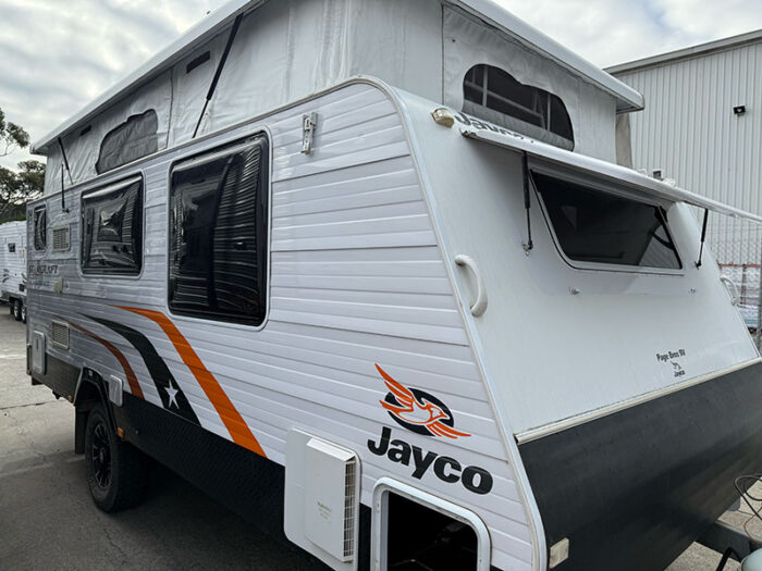 Jayco Starcraft Outback 16ft 6 Poptop 2013 - Image 3