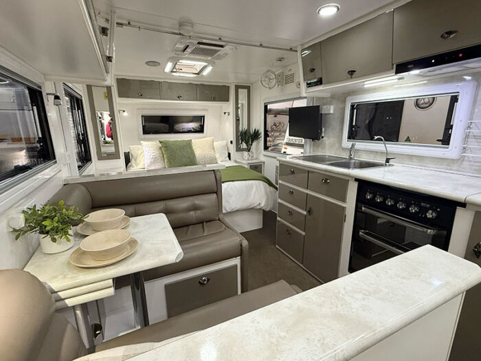 Opal Tourer 19ft 2018 - Image 12