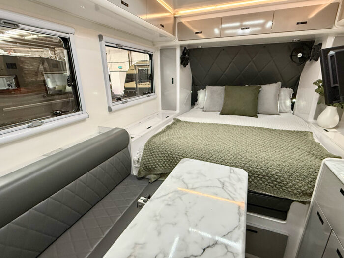 Austrack Gibb 14 Hybrid Camper 2023 - Image 14