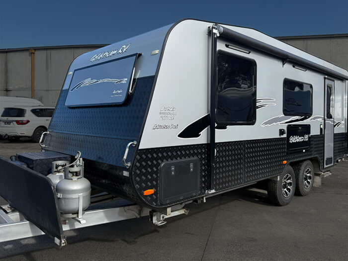 Goldstream RV Australis 21ft6