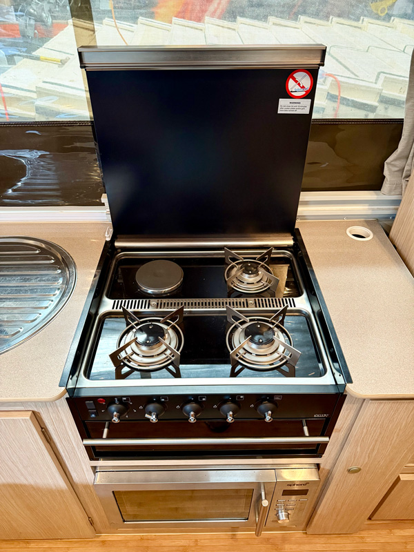 Jayco Swan 2011 - Image 5