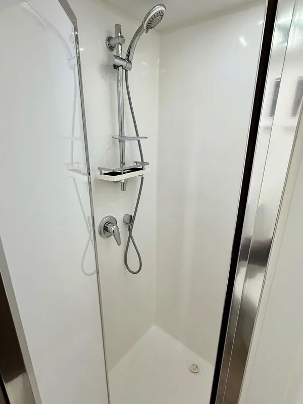 Hilltop Feathertop 18ft 6 - Image 9