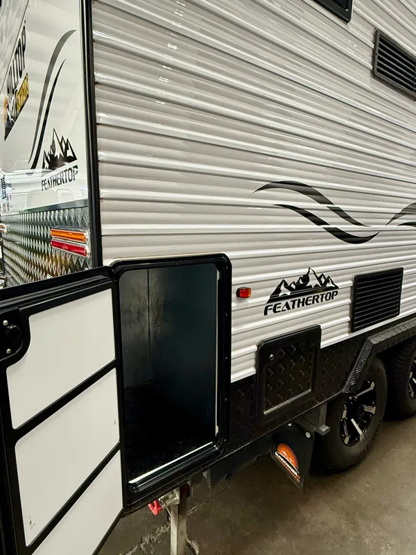 Hilltop Feathertop 18ft 6 - Image 13