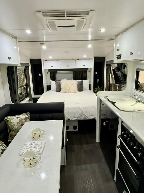 Olympic Marathon Bunk 19ft6 - Image 5