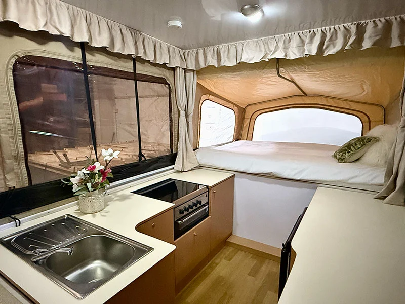 Golf Bush Challenger Off-Road Camper Trailer 2011 - Image 9